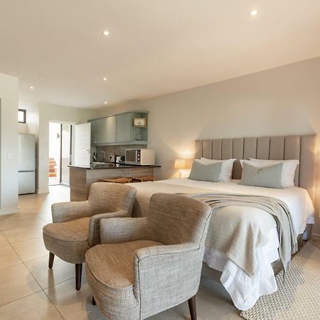 Sunrise Bay Self Catering Apartment Plettenberg Bay Bagian luar foto